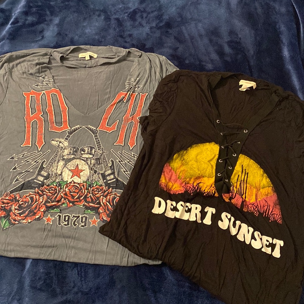 Graphic band style t-shirts